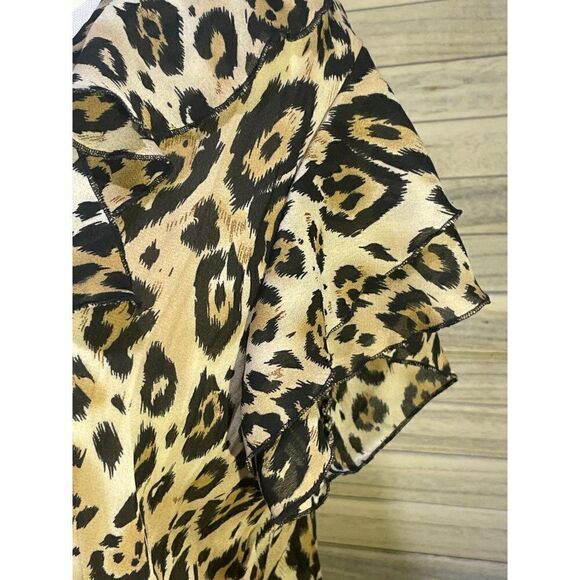 Allison Taylor Med Animal Print Top - Picture 10 of 14